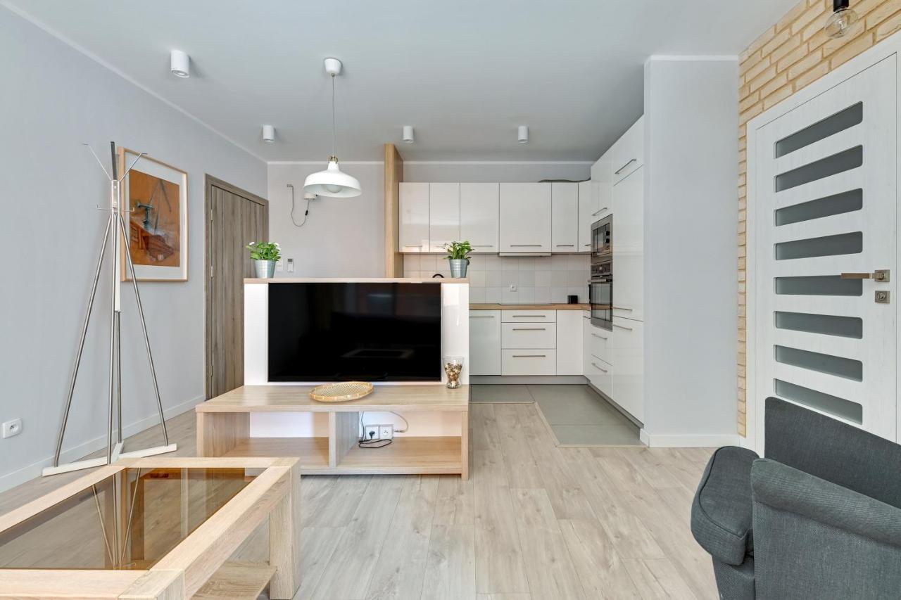 Aura - Riverside & Parking By Downtown Apartments กดัญสก์ ภายนอก รูปภาพ